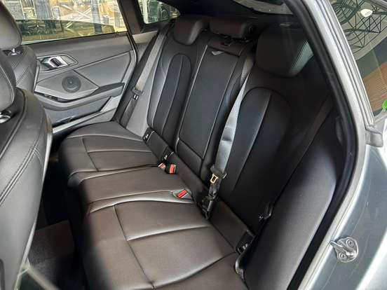 BMW-218i-1.5 TWINTURBO GASOLINA GRAN COUPE M SPORT STEPTRONIC BMW-218i-2023