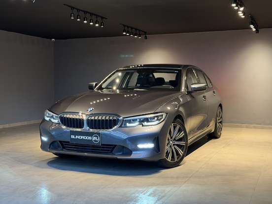 BMW-320i-2.0 16V TURBO GASOLINA GP AUTOMÁTICO BMW-320i-2020