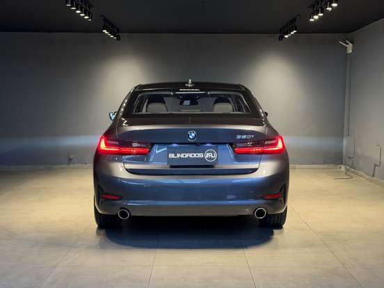 BMW-320i-2.0 16V TURBO GASOLINA GP AUTOMÁTICO BMW-320i-2020