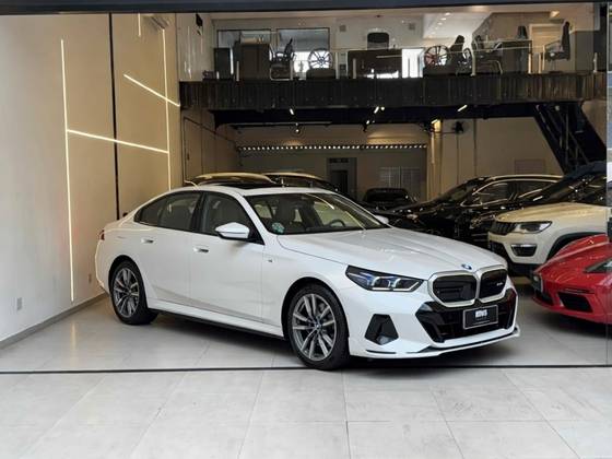 BMW 530e 2.0 TWINPOWER PHEV M SPORT AUTOMÁTICO