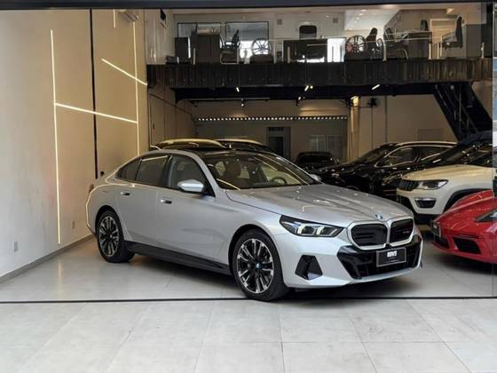 BMW 530e 2.0 TWINPOWER PHEV M SPORT AUTOMÁTICO