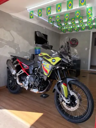 BMW F 900 GS 