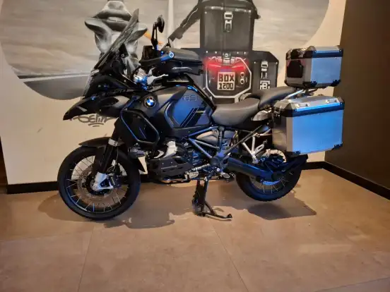 BMW-R 1250 GS ADVENTURE PREMIUM TRIPLE BLACK-2023