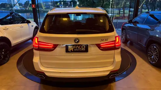 BMW-X5-2018
