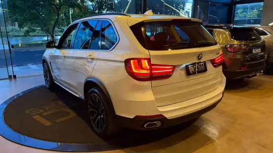 BMW-X5-2018