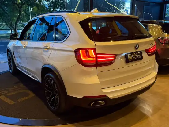 BMW-X5-3.0 4X4 30D I6 TURBO DIESEL 4P AUTOMÁTICO BMW-X5-2018
