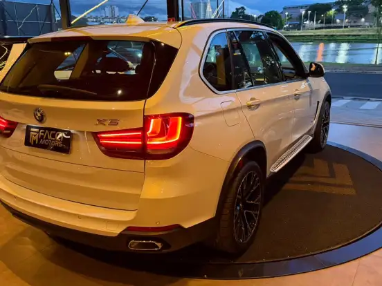 BMW-X5-3.0 4X4 30D I6 TURBO DIESEL 4P AUTOMÁTICO BMW-X5-2018