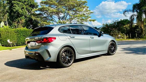 BMW 118i 1.5 12V GASOLINA M SPORT STEPTRONIC