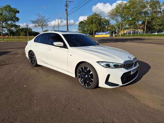 BMW-320i-2025