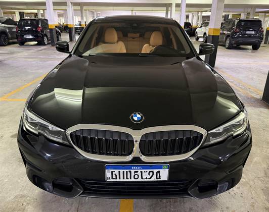 BMW 320i 2.0 16V TURBO GASOLINA SPORT AUTOMÁTICO