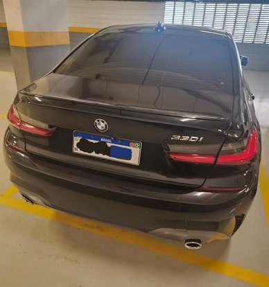 BMW-330i-2019