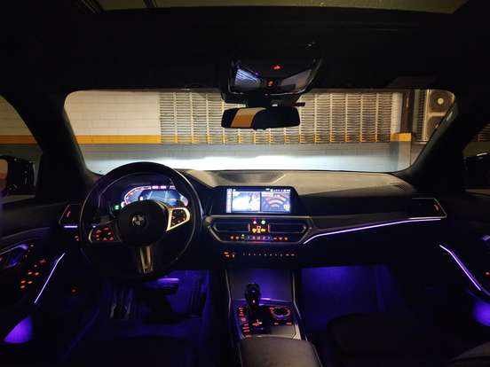 BMW-330i-2019