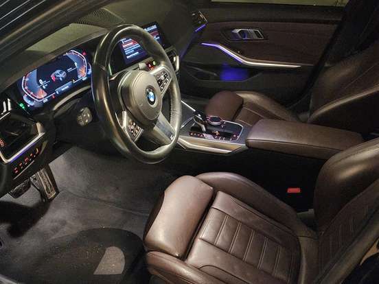 BMW-330i-2.0 16V TURBO GASOLINA M SPORT AUTOMÁTICO BMW-330i-2019