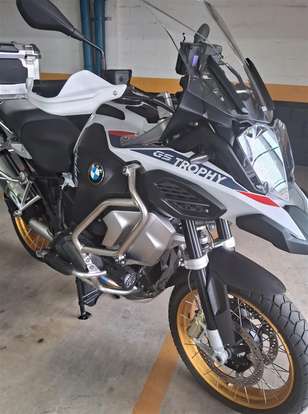 BMW-R 1250 GS ADVENTURE PREMIUM RALLYE BMW-R 1250 GS ADVENTURE PREMIUM RALLYE-2024