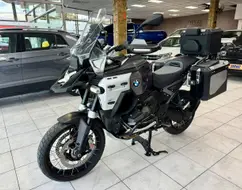 BMW R 1300 GS ADVENTURE TRIPLE BLACK BMW R 1300 GS ADVENTURE TRIPLE BLACK