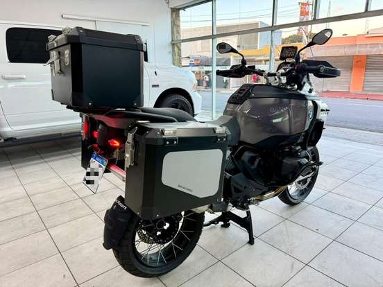 BMW-R 1300 GS ADVENTURE TRIPLE BLACK BMW-R 1300 GS ADVENTURE TRIPLE BLACK-2025