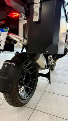 BMW-R 1300 GS ADVENTURE TRIPLE BLACK-2025