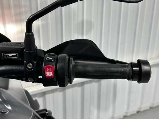 BMW-R 1250 GS ADVENTURE TRIPLE BLACK BMW-R 1250 GS ADVENTURE TRIPLE BLACK-2023