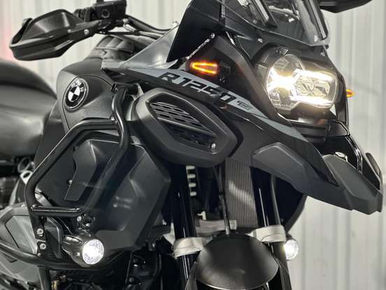 BMW-R 1250 GS ADVENTURE TRIPLE BLACK BMW-R 1250 GS ADVENTURE TRIPLE BLACK-2023