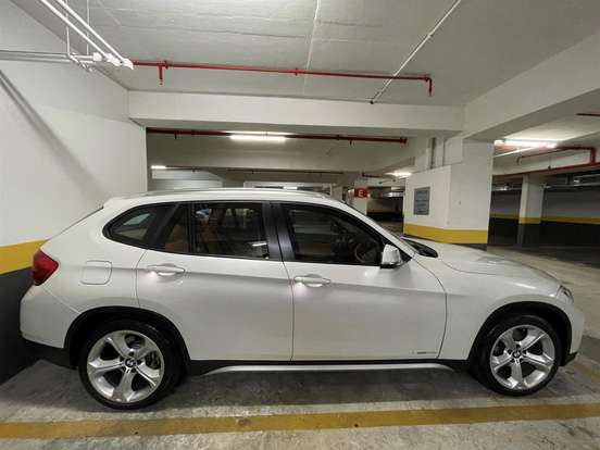 BMW-X1-2.0 16V TURBO ACTIVEFLEX SDRIVE20I X-LINE 4P AUTOMÁTICO BMW-X1-2014