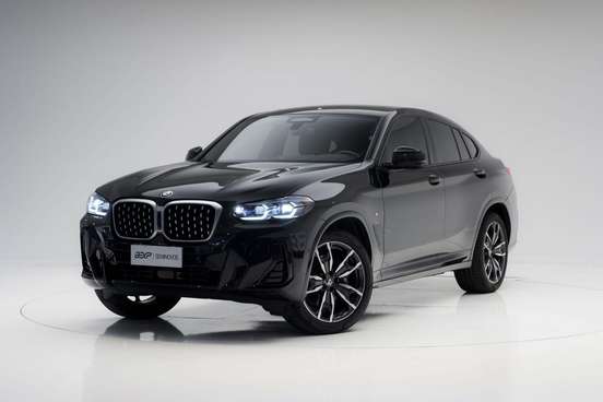 BMW-X4-2025