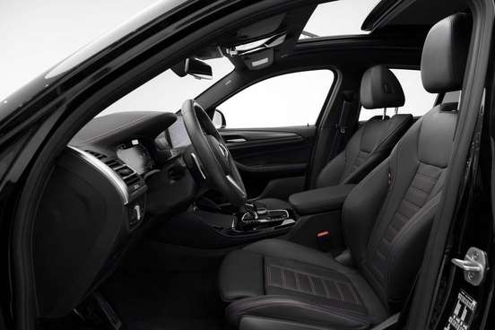 BMW-X4-2025
