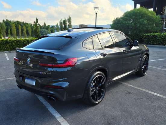 BMW-X4-2019