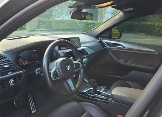 BMW-X4-2019
