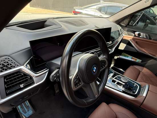 BMW-X5-2023