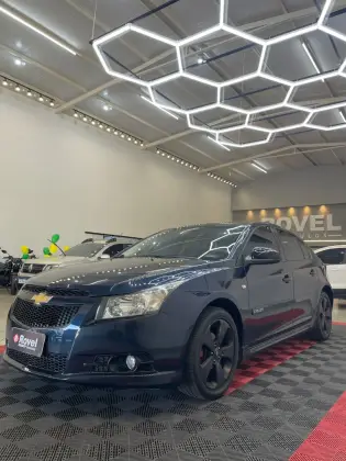 CHEVROLET CRUZE 1.8 LT SPORT6 16V FLEX 4P MANUAL