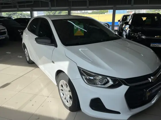 CHEVROLET ONIX 1.0 FLEX LT MANUAL CHEVROLET ONIX 1.0 FLEX LT MANUAL