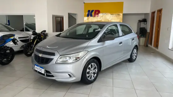 CHEVROLET ONIX 1.0 MPFI JOY 8V FLEX 4P MANUAL CHEVROLET ONIX 1.0 MPFI JOY 8V FLEX 4P MANUAL