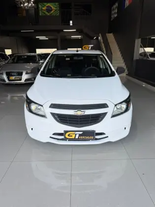 CHEVROLET ONIX 1.0 MPFI JOY 8V FLEX 4P MANUAL CHEVROLET ONIX 1.0 MPFI JOY 8V FLEX 4P MANUAL