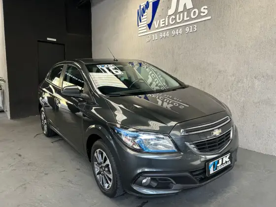 CHEVROLET ONIX 1.4 MPFI LTZ 8V FLEX 4P AUTOMÁTICO CHEVROLET ONIX 1.4 MPFI LTZ 8V FLEX 4P AUTOMÁTICO