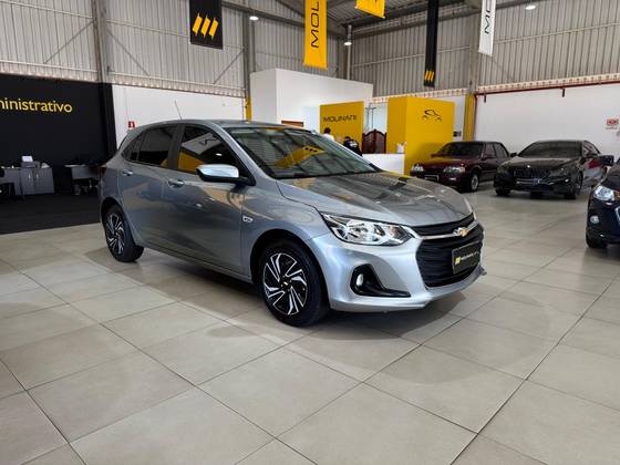 CHEVROLET ONIX 1.0 TURBO FLEX LT MANUAL