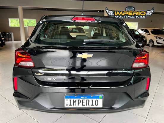 CHEVROLET-ONIX-1.0 TURBO FLEX PLUS LT MANUAL CHEVROLET-ONIX-2023
