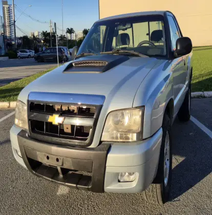 CHEVROLET S10 2.4 MPFI ADVANTAGE 4X2 CS 8V FLEX 2P MANUAL CHEVROLET S10 2.4 MPFI ADVANTAGE 4X2 CS 8V FLEX 2P MANUAL