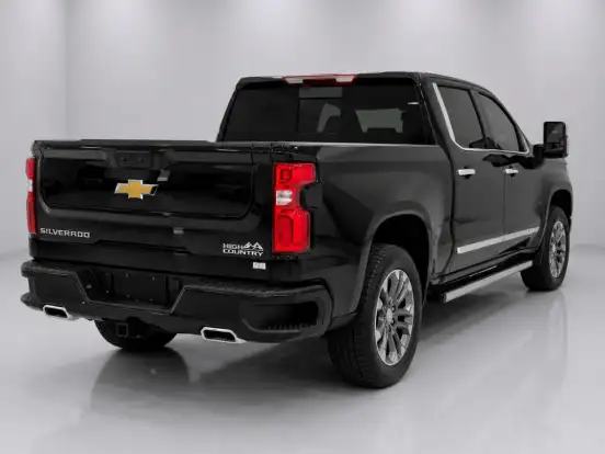 CHEVROLET-SILVERADO-5.3 V8 GASOLINA 1500 HIGH COUNTRY 4X4 AUTOMÁTICO CHEVROLET-SILVERADO-2025