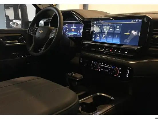CHEVROLET-SILVERADO-2025