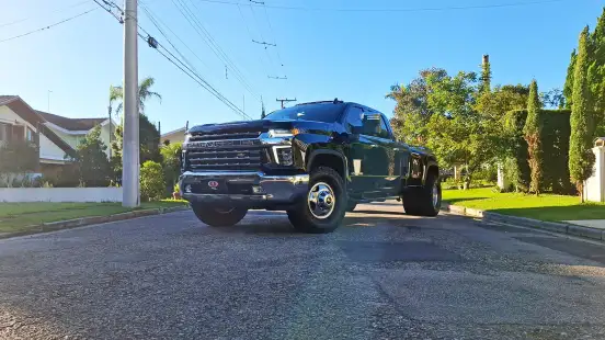 CHEVROLET-SILVERADO-6.6 V8 DURAMAX DIESEL 3500HD LTZ CHASSI 4WD AUTOMÁTICO CHEVROLET-SILVERADO-2022