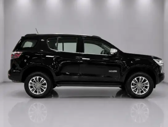CHEVROLET-TRAILBLAZER-2.8 16V TURBO DIESEL HIGH COUNTRY 7L 4X4 AUTOMÁTICO CHEVROLET-TRAILBLAZER-2025