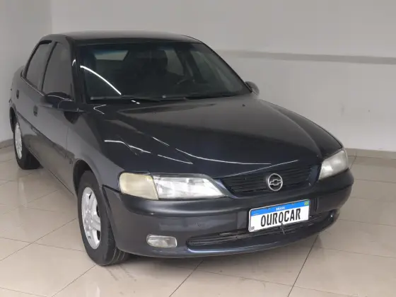 CHEVROLET VECTRA 2.2 MPFI GL 8V GASOLINA 4P MANUAL CHEVROLET VECTRA 2.2 MPFI GL 8V GASOLINA 4P MANUAL