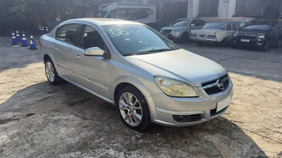 CHEVROLET VECTRA 2.4 MPFI ELITE 16V FLEX 4P AUTOMÁTICO