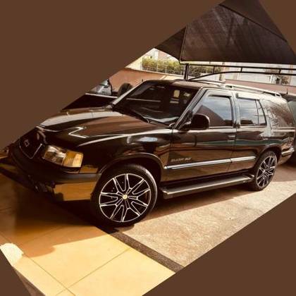 CHEVROLET BLAZER 4.3 SFI DLX EXECUTIVE 4X2 V6 12V GASOLINA 4P MANUAL