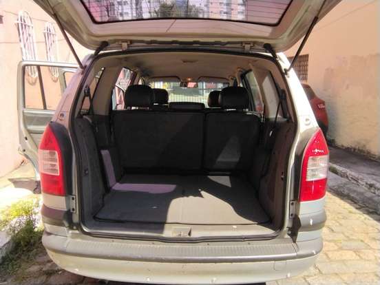 CHEVROLET-ZAFIRA-2.0 MPFI EXPRESSION 8V FLEX 4P AUTOMÁTICO CHEVROLET-ZAFIRA-2008