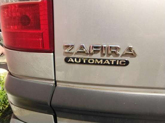 CHEVROLET-ZAFIRA-2008