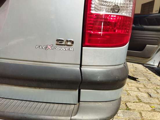 CHEVROLET-ZAFIRA-2008