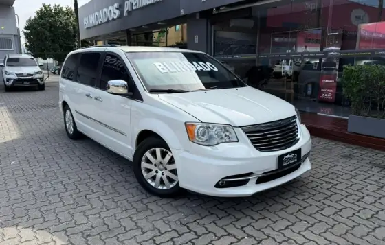 CHRYSLER TOWN & COUNTRY 3.6 LIMITED V6 24V GASOLINA 4P AUTOMÁTICO CHRYSLER TOWN & COUNTRY 3.6 LIMITED V6 24V GASOLINA 4P AUTOMÁTICO