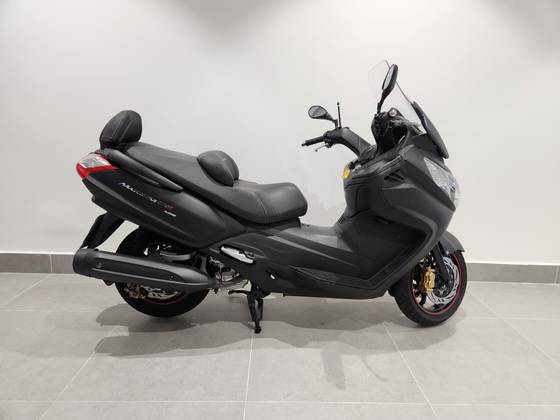 DAFRA MAXSYM 400i 