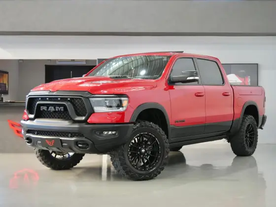 DODGE RAM 5.7 V8 GASOLINA 1500 REBEL CD 4X4 AUTOMÁTICO DODGE RAM 5.7 V8 GASOLINA 1500 REBEL CD 4X4 AUTOMÁTICO